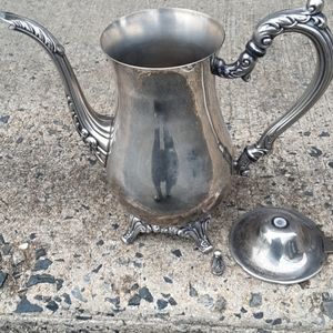 Vintage/Antique silve tea pot